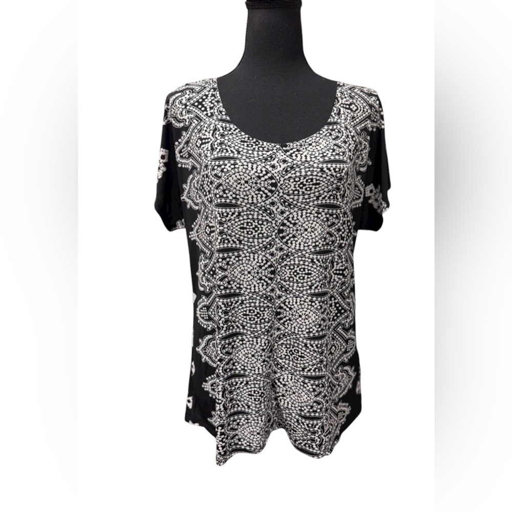 Belah & Codey Black & White Patterned Versatile Stylish Short Sleeve Top Size L